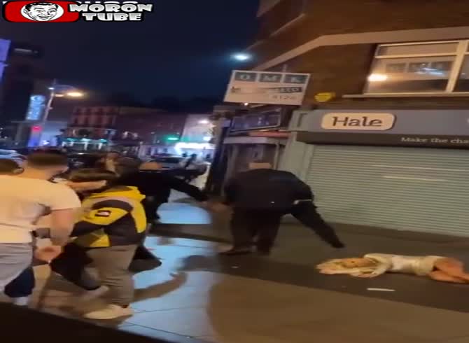 Video :A blonde attempts to start a brawl
